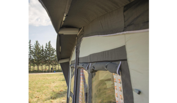 auvent gonflable zinnia. 5